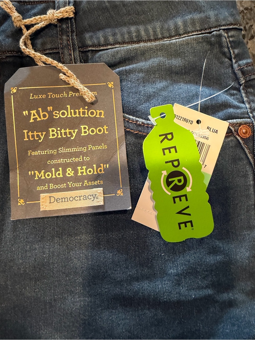 Democracy Ab Solution Luxe Touch Itty Bitty Boot Jeans REPREVE - Picture 4 of 4